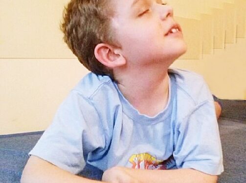 Mielec: Wyślij kartkę i pomóż Bartkowi obudzić się ze śpiączki.