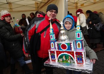 Tarnobrzeg, Skopanie. Prace wychowanków domów dziecka wyróżnione w Krakowie.