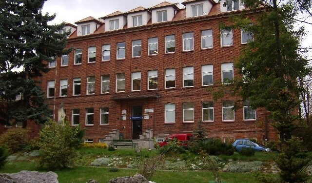 Sandomierz: Młodzież sandomierskiego 'Katolika' pomaga potrzebującym.