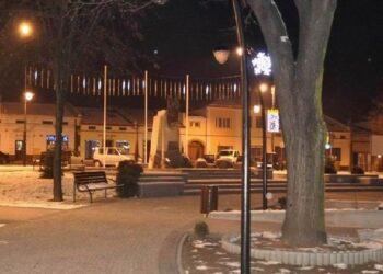 Kolbuszowa: Problemy z parkowaniem na Rynku.