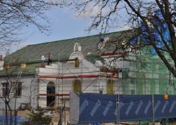 Kolbuszowa: Trwa rewitalizacja budynku Miejskiego Domu Kultury.