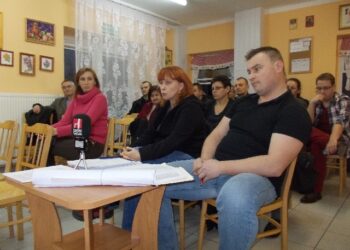 Nowa Dęba: Mieszkańcy chcą powołania specjalnej komisji