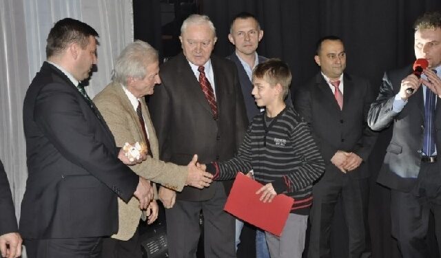 Połaniec: Sportowcy ze stypendiami burmistrza.