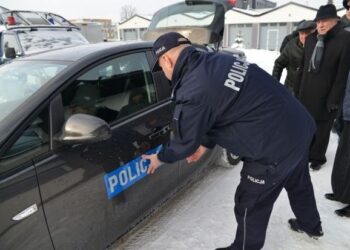 Sandomierz: Nowy radiowóz dla policjantów