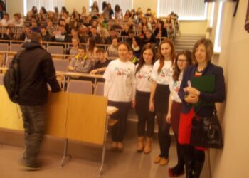 Tarnobrzeg.  Otwarta konferencja onkologiczna.
