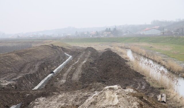 Sandomierz: Trwają ważne inwestycje przeciwpowodziowe