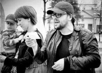 Kolbuszowa: Spektakl 'Pod osłoną nieba.