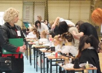 Mielec: XXXVI Konkurs Uczniów Fryzjerstwa Województwa Podkarpackiego