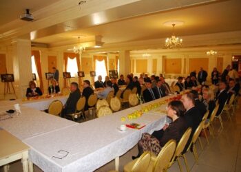 Tarnobrzeg: I Regionalne Forum Biznesu