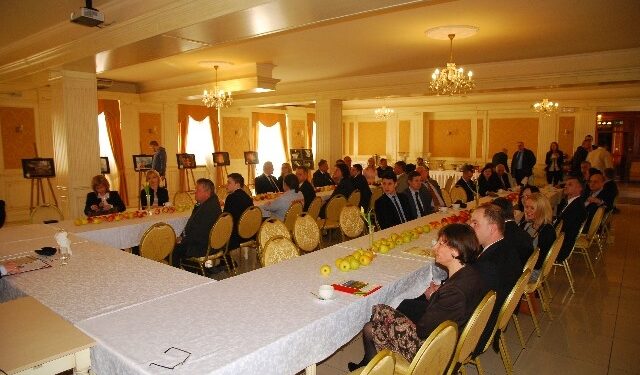 Tarnobrzeg: I Regionalne Forum Biznesu