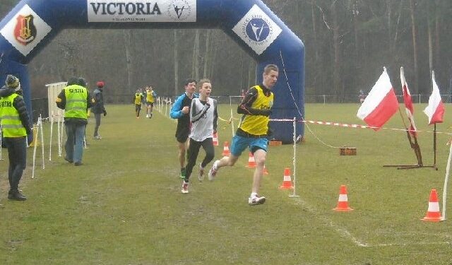 Stalowa Wola: Biegali w deszczu