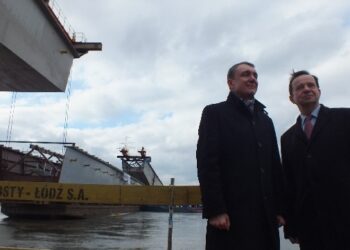 Mielec: Połączono dwa brzegi województw