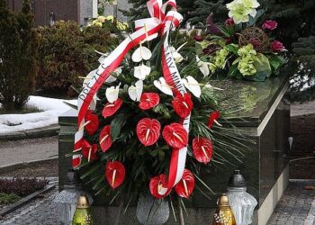 Mielec: Będą pamiętać o Smoleńsku i Katyniu