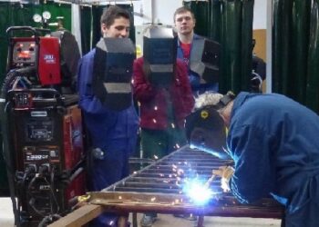 Kolbuszowa: Nowoczesny sprzęt w pracowni spawalnictwa