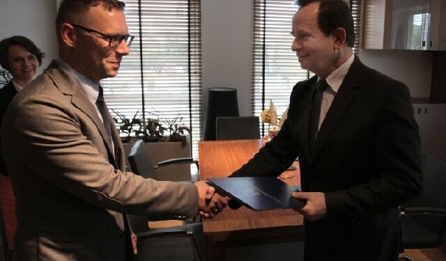 Padew Narodowa: Pomoc finansowa dla gminy