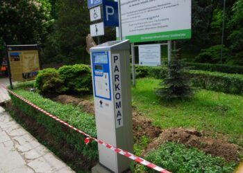 Sandomierz: Większa strefa płatnego parkowania