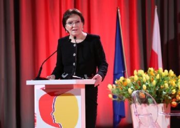 Mielec:  Marszałek Ewa Kopacz i seniorzy