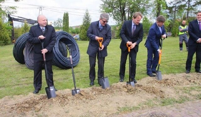 Świętokrzyskie: Ruszyła budowa nowoczesnej sieci internetowej
