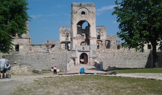 Ujazd: Zakończyły się prace na zamku Krzyżtopór