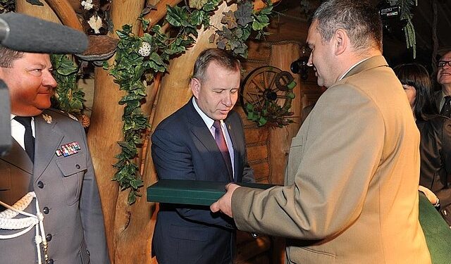 Mielec: Starosta zasłużonym leśnikiem.