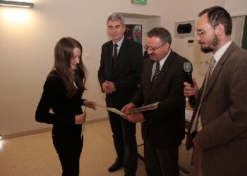 Mielec: Konkurs historyczny 25 lat wolnosci.