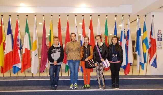 Niedźwice: Uczniowie w Parlamencie Europejskim