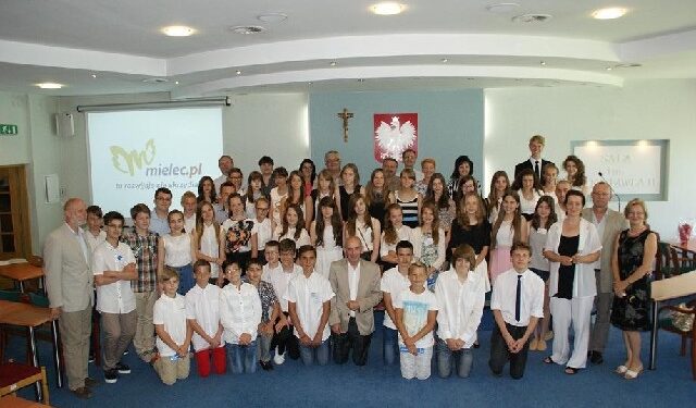 Mielec: Kultura pod ostrzałem dzieci.