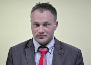 Wola Raniżowska: Mieszkańcy walczą o chodnik