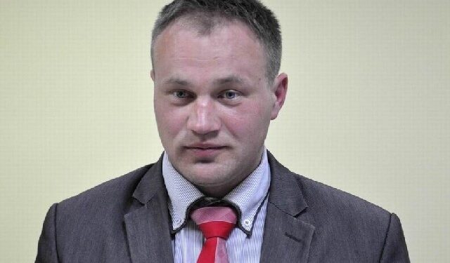 Wola Raniżowska: Mieszkańcy walczą o chodnik