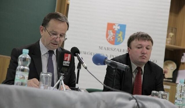 Mielec: Na lewo most, na prawo most..