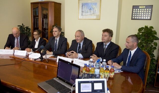 Połaniec: Ponad tysiąc miejsc pracy w strefie.