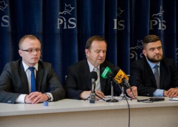 Rzeszow: Inauguracja Podkarpackiej Akademii Samorządowej.