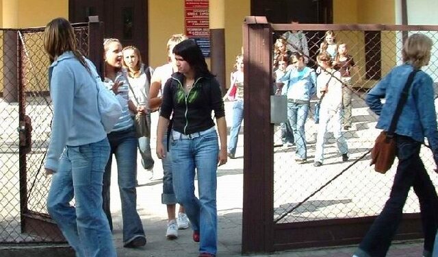 Kolbuszowa: Będzie refundacja uczniowskich biletów