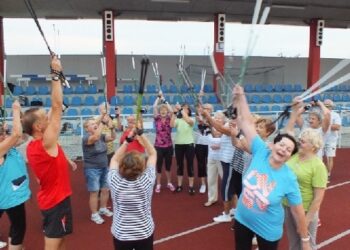 Sandomierz: Nordic Walking w Akademii Seniorów.
