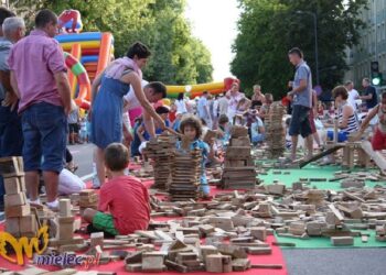 Mielec:  Bezalkoholowy Piknik Rodzinny 'GRUNT TO RODZINKA 2014.