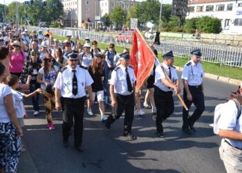 Stalowa Wola: Wyruszyli na Jasną Górę.