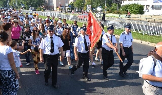 Stalowa Wola: Wyruszyli na Jasną Górę.