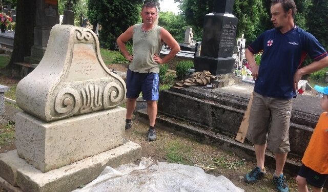 Przecław: Ocalić od zapomnienia.