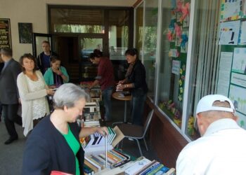 Tarnobrzeg. Tania książka. Akcja biblioteki publicznej.