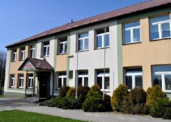 Werynia: Rozbudowa szkoły tuż, tuż