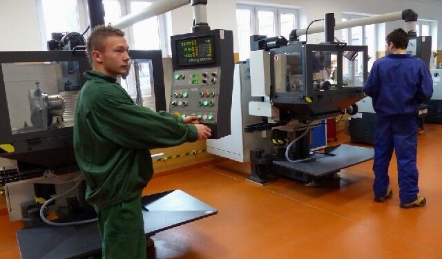 Kolbuszowa: Problemy w Centrum Kształcenia Praktycznego