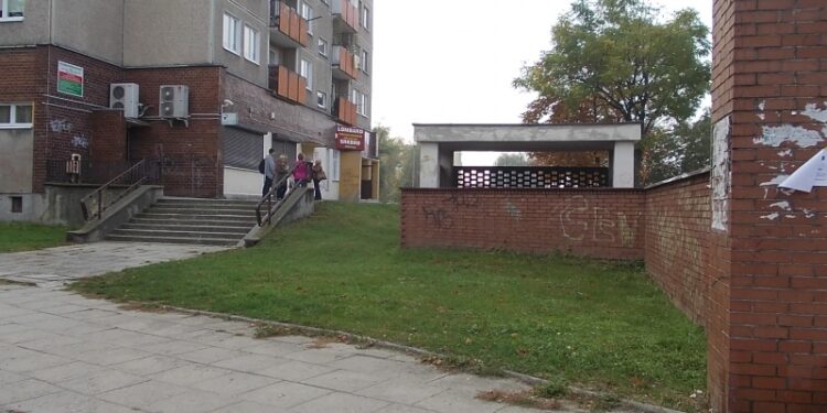 Tarnobrzeg. Nie chcą śmietnika pod oknami.