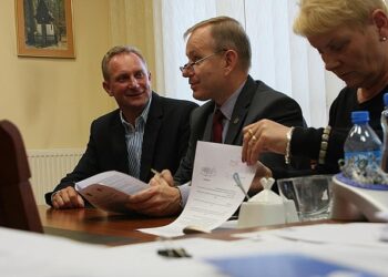 Mielec: Powiat Mielecki rozpoczął zagospodarowanie poscaleniowe w ramach projektu 'Scalanie gruntów wsi Domacyny'.