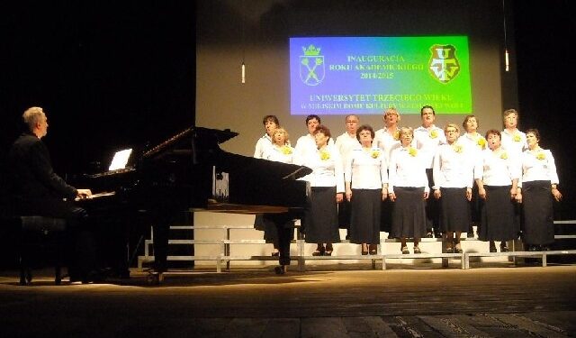 Stalowa Wola: Przybyło ponad 50 studentów na UTW