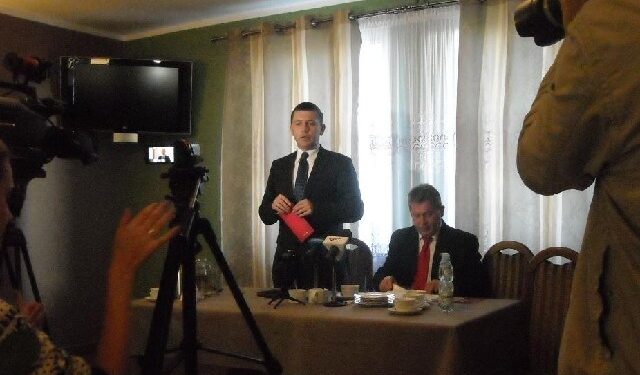 Stalowa Wola: SLD nie chce polityki w samorządach gminnych i powiatowych