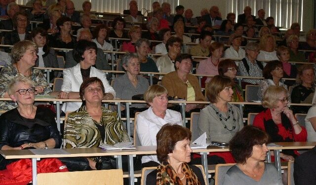 Tarnobrzeg: Inauguracja roku na Uniwersytecie III wieku