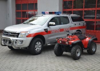 Tarnobrzeg: Nowe pojazdy dla strażaków