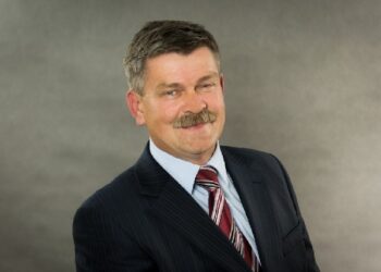 Nowa Dęba: Kolejny radny jeszcze przed wyborami