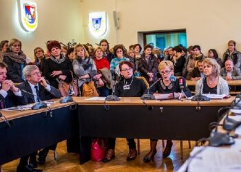 Mielec:  Obiecali i przyszli domagać się o swoje.