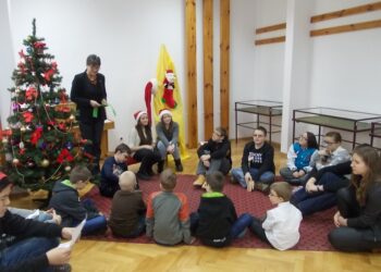 Tarnobrzeg. Mikołajki dla dzieci zrzeszonych w PZN.
